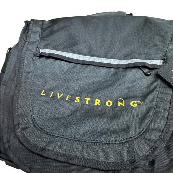 Lance Armstrong Live Strong Black Yellow High End Laptop Bag MINTY - Picture 2 of 11